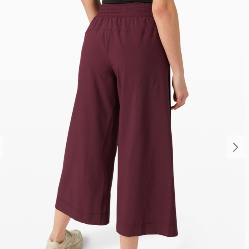 NWT Lululemon Wanderer Culotte - Picture 7 of 8